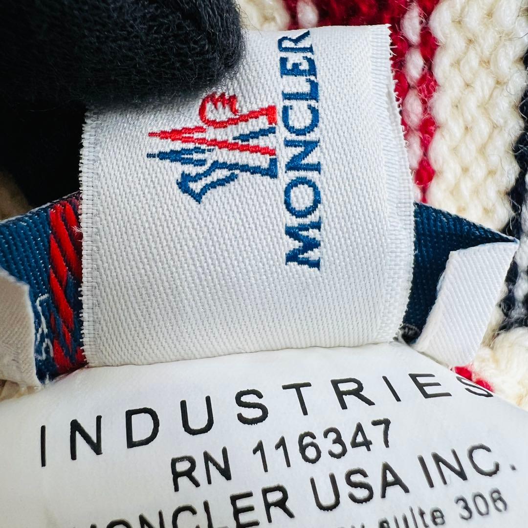 モンクレール ニットキャップ ロゴパッチ オフホワイト