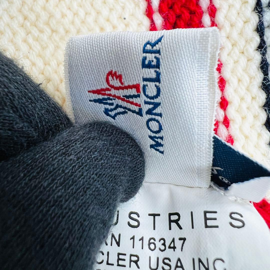 モンクレール ニットキャップ ロゴパッチ オフホワイト
