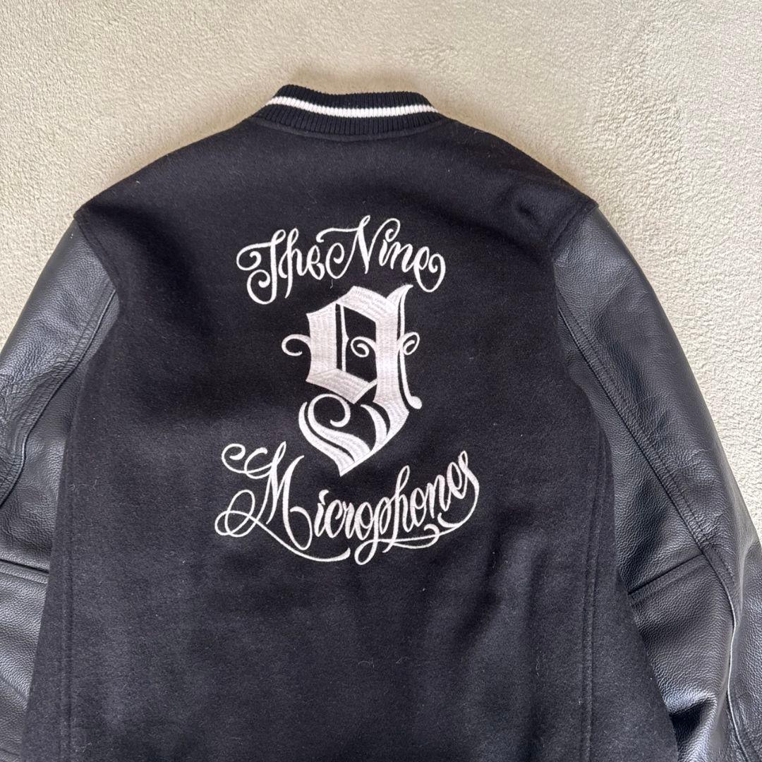 ナインマイクロフォンズ スタジャン 袖レザー PTP K 黒 刺繍 L