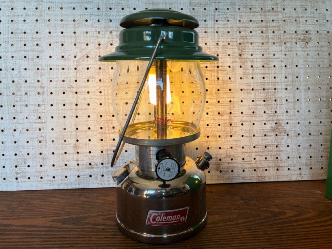Coleman ビンテージランタン 635カナダ1982年1月製 - メルカリ