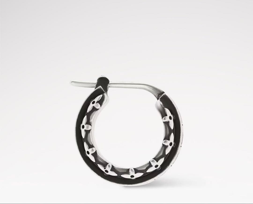 LOUIS VUITTON フープピアス・LV ドリフト 単品　セール中！！