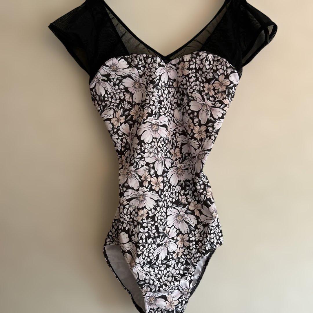 【美品】stina スティナ レオタードＭ stina / type S french/lavender