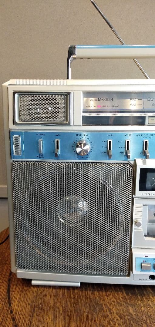 ジャンク　カセットデッキ不動　ラジオ稼働　ＳＡＮＹＯ M-X824 ラジカセ