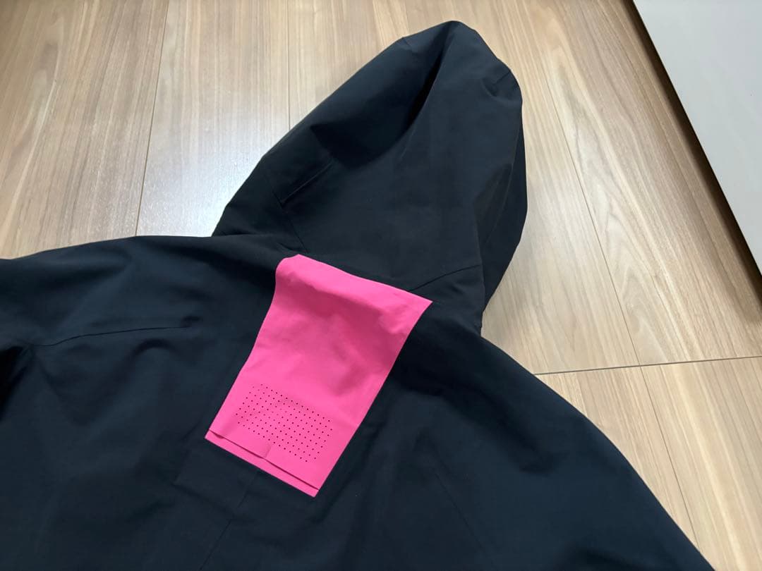 ★定価7万・22年★お洒落　選手用　デサント　スキーウエア SAJ 技術選