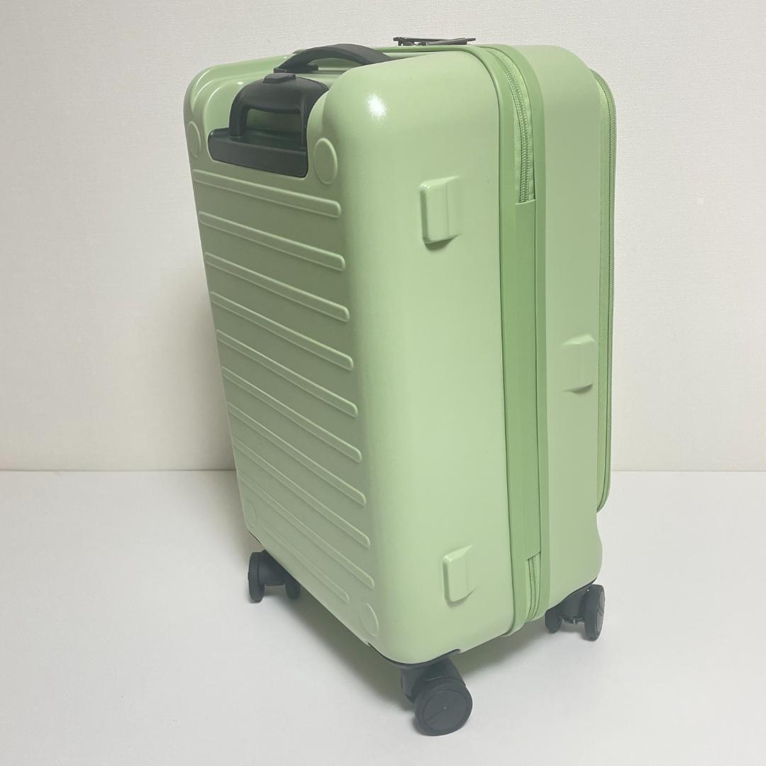 新品　オルティモ Oltimo キャリー スーツケース 37L セージグリーン