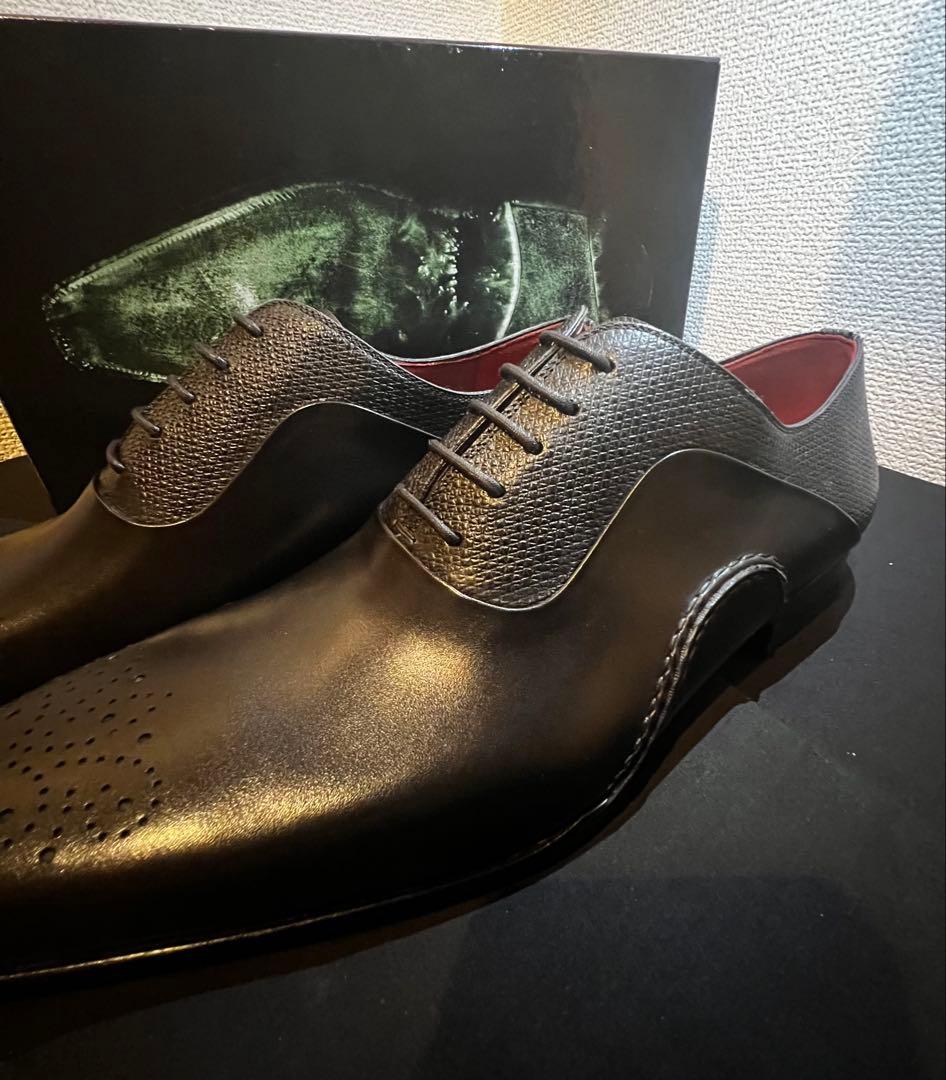 《価格対応可です！》MAGNANNI(マグナーニ)ブラックレザードレスシューズ