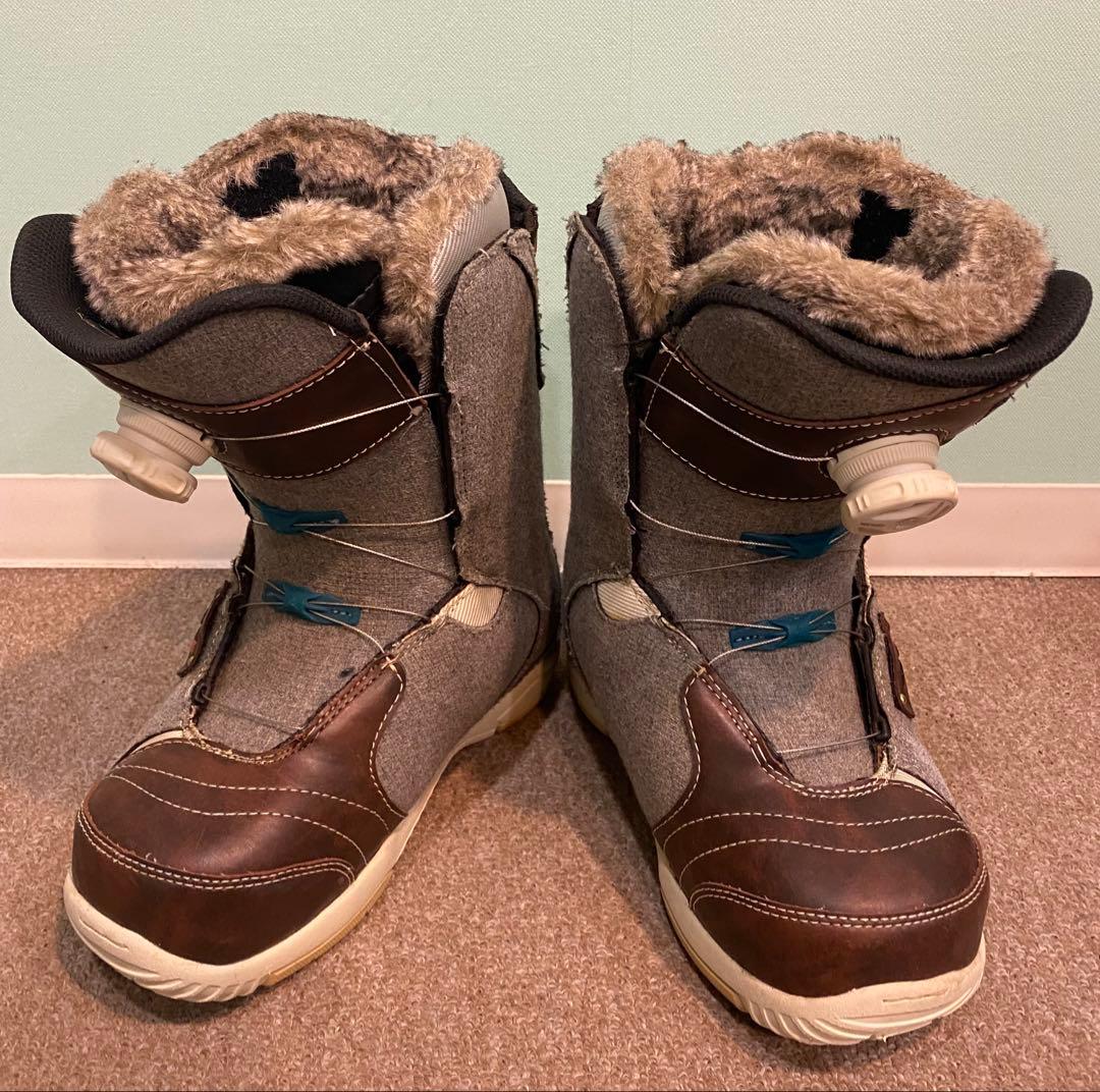 k2 女性用スノーボードブーツ グレー/ブラウン