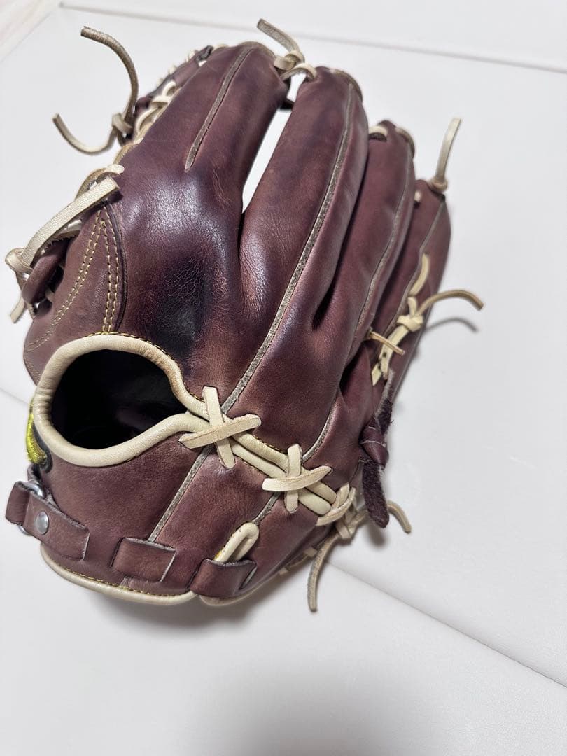 ミズノプロ　硬式用外野手用グローブ