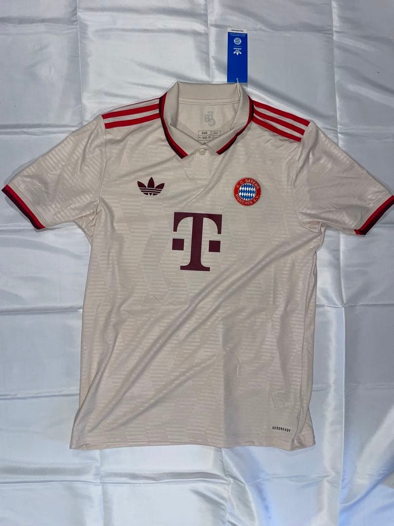 ミュラー バイエルンミュンヘン24/25 3rd背番号25 正規品 - メルカリ