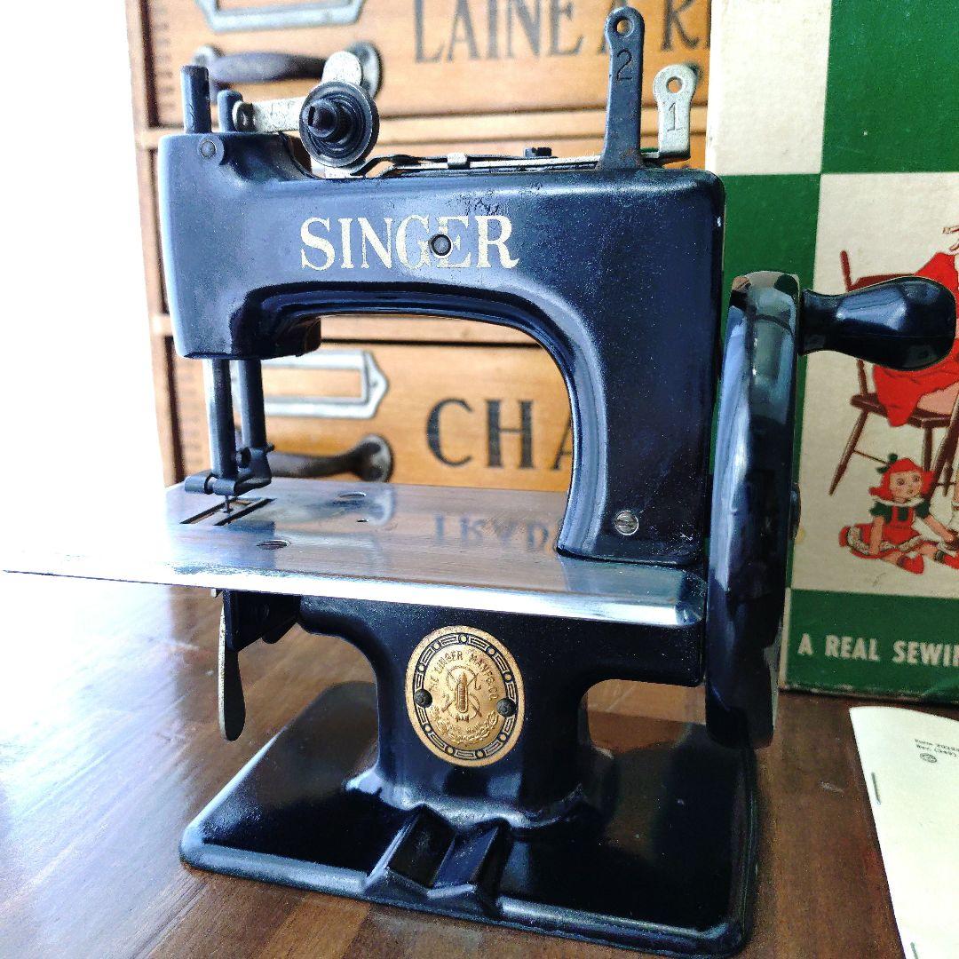 最終値下げ アンティーク Singer シンガー トイミシン 黒 箱・説明書あり
