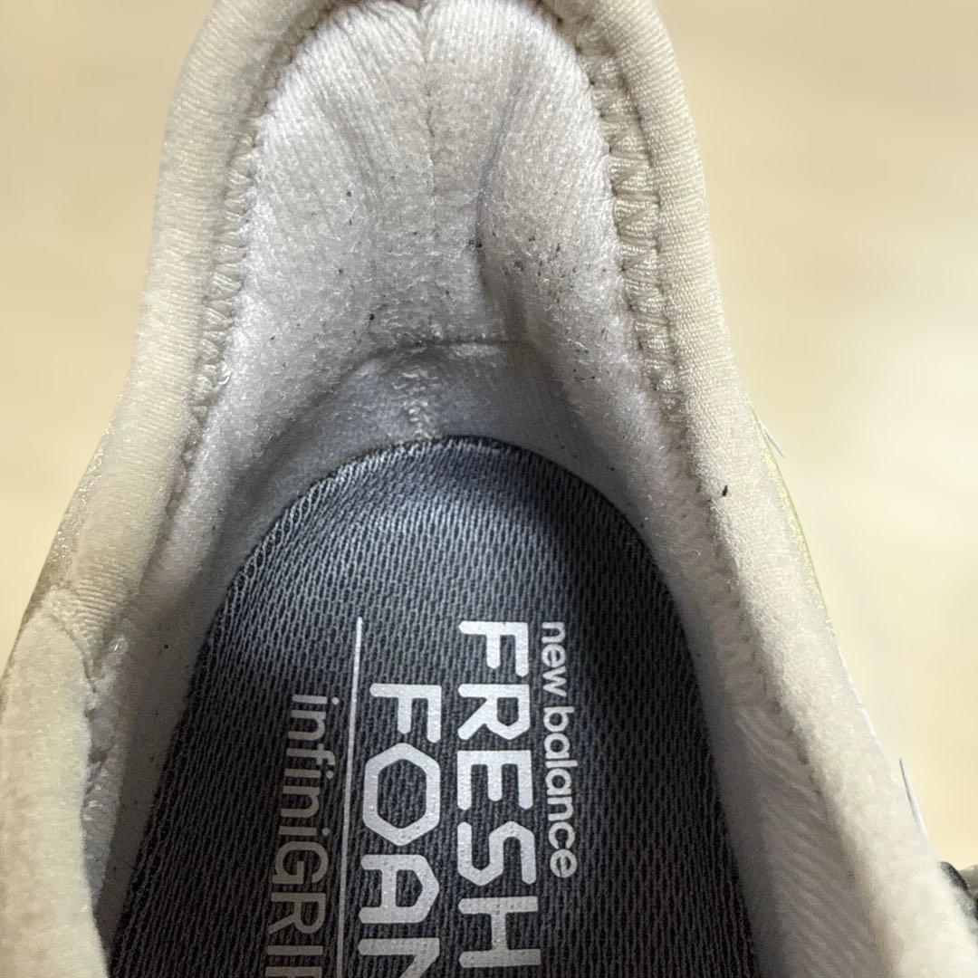 New Balance Fresh Foam ゴルフシューズ ホワイト