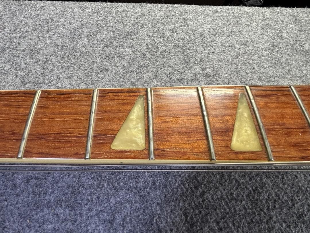 Rickenbacker 360 サンバースト1997年（純正ハードケース付き） - メルカリ