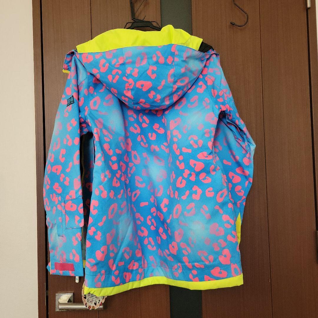 【新品未使用】スノボウエア レディースM ネオンカラー