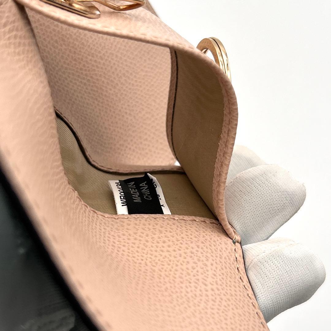 ✨未使用級✨ FURLA フルラ 4連 キーケース レザー 高級 箱付 希少性大