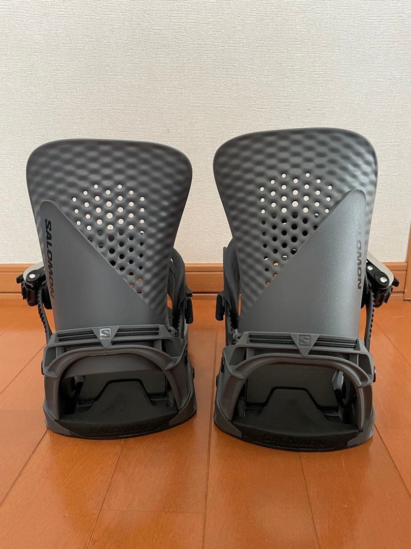 Salomon HOLOGRAMスノーボード ビンディング グレー