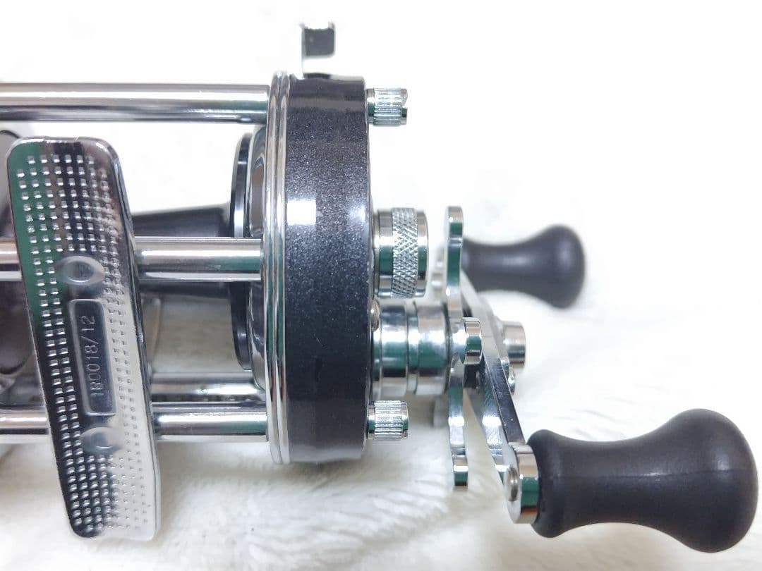 Abu Garcia アンバサダー 6500c パールブラック