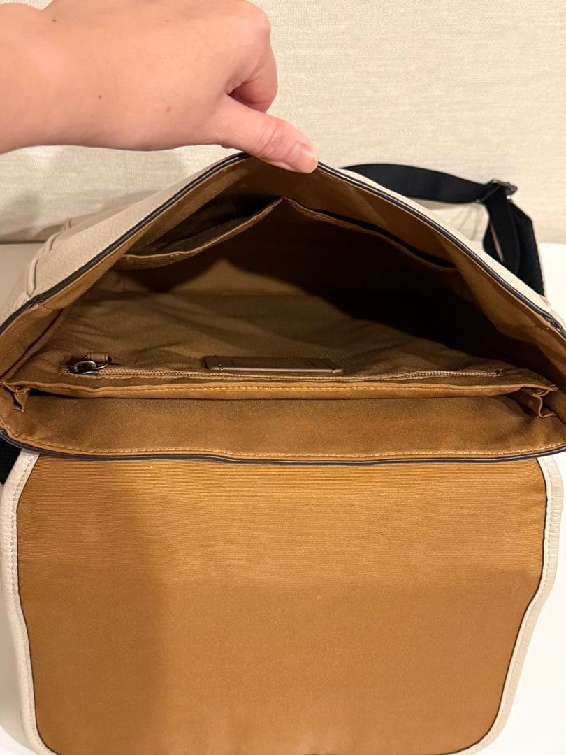 COACH ホワイト フラップリュック