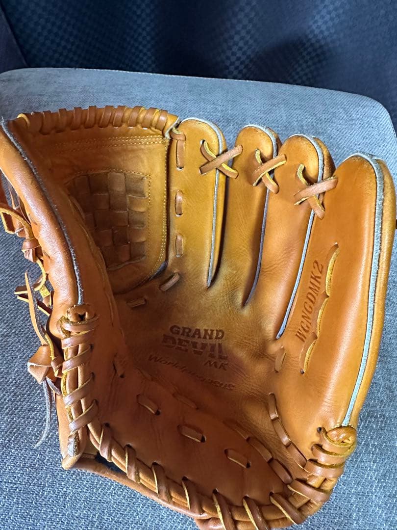 (土日限定値下げ)ワールドペガサス　軟式用　投手内野兼用　桑田真澄モデル