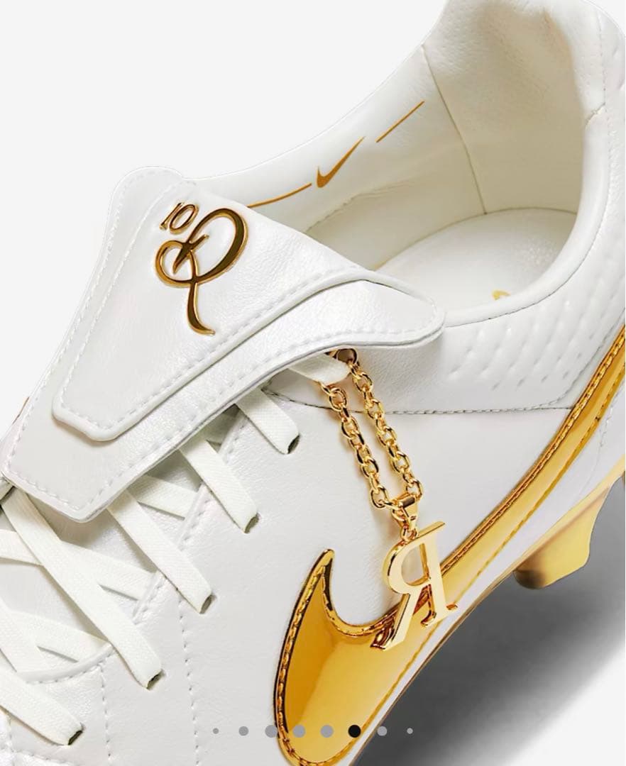 Ronaldinho × Nike Tiempo Legend FG Touch - メルカリ