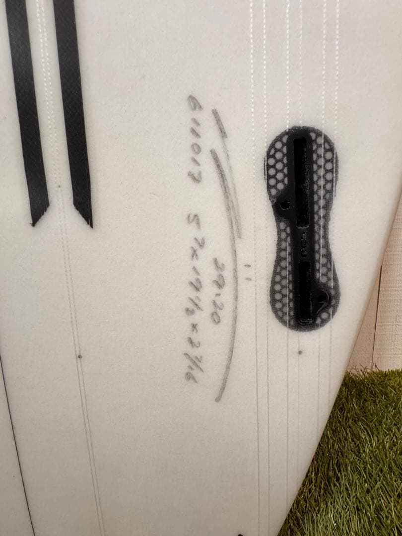 チリサーフボード　ペッパツイン　 EPS TWIN TECH 5'7