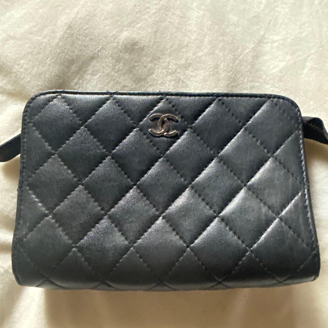 CHANEL マトラッセブラック　ポーチ