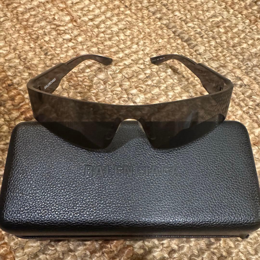 BALENCIAGA Sunglasses