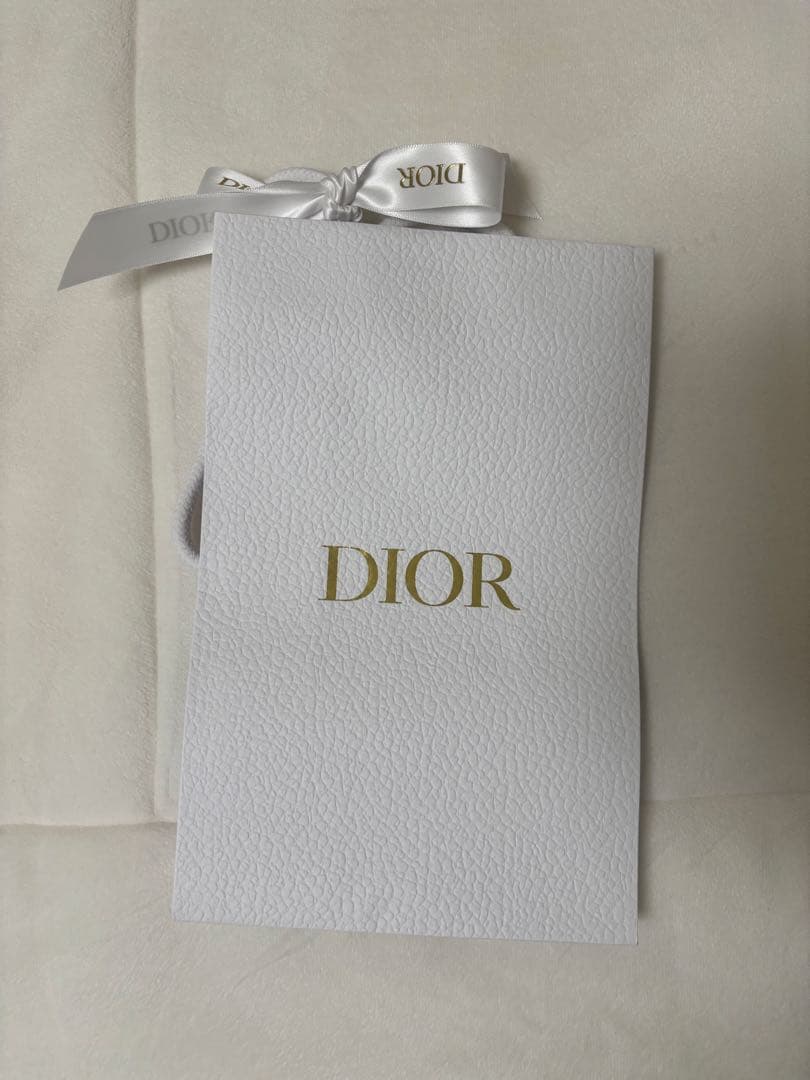 ディオールスキンフォーエヴァークッションパウダー050 ラベンダー新品・未使用