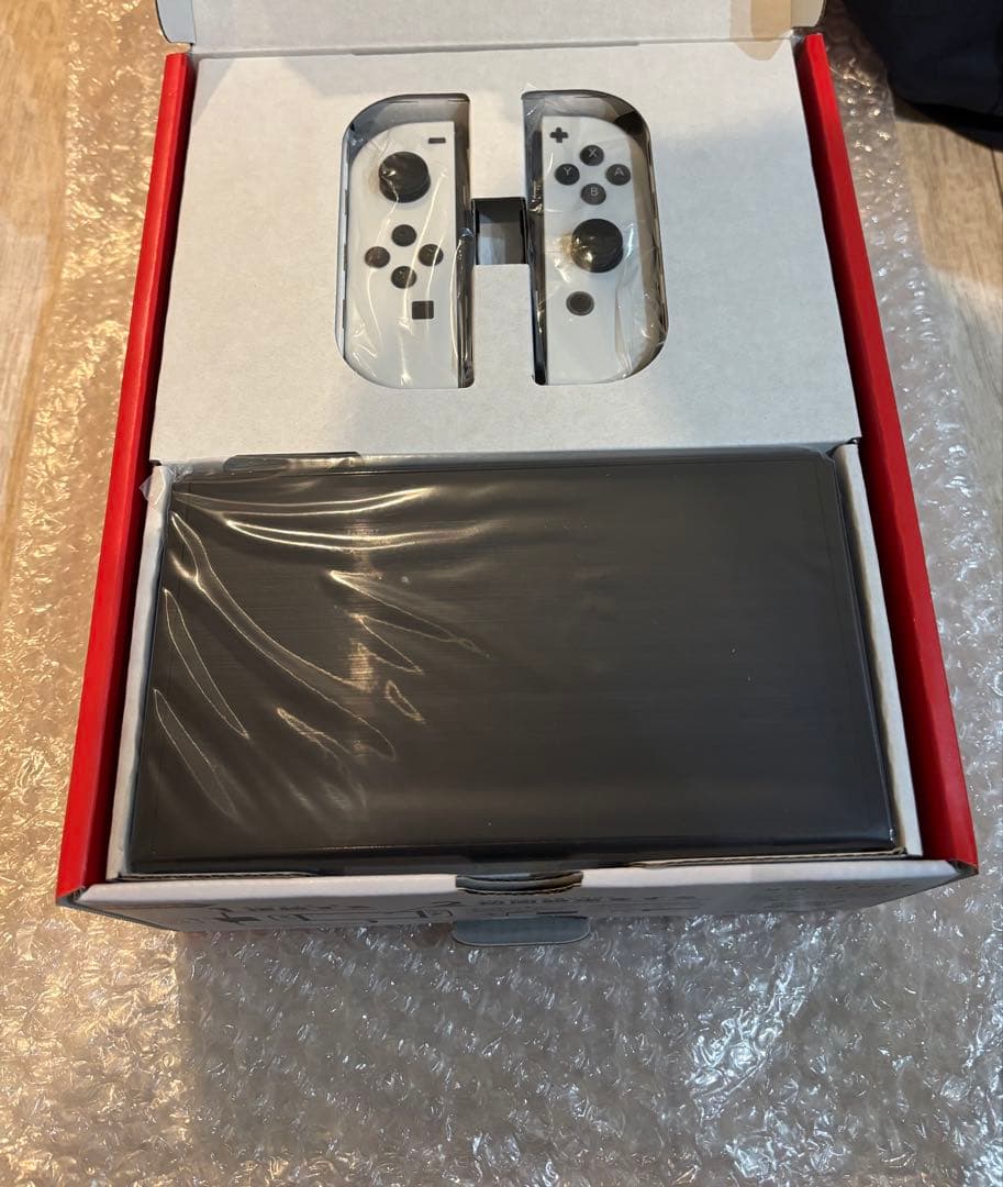 Nintendo Switch (有機ELモデル) 24時間以内発送 - メルカリ