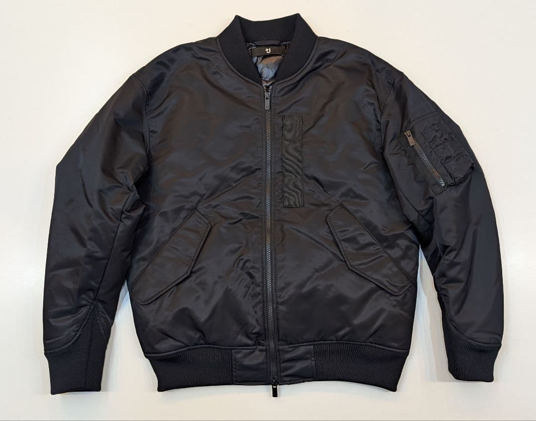 UNIQLO +J　ハイブリッドダウンオーバーサイズMA-1　2025AW