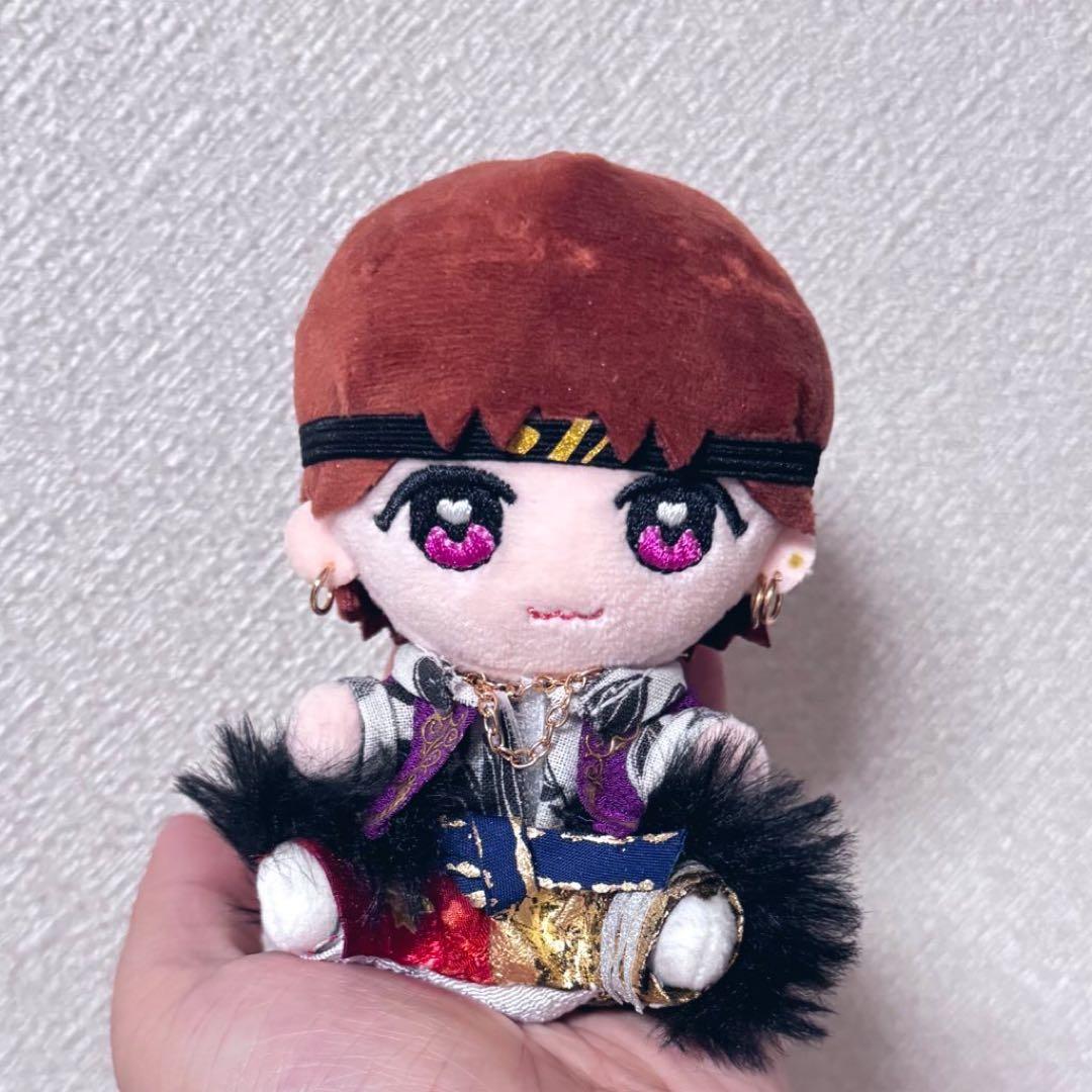 夢野様 専用出品 】中村嶺亜 くっつきてれつ ぬい服 - メルカリ