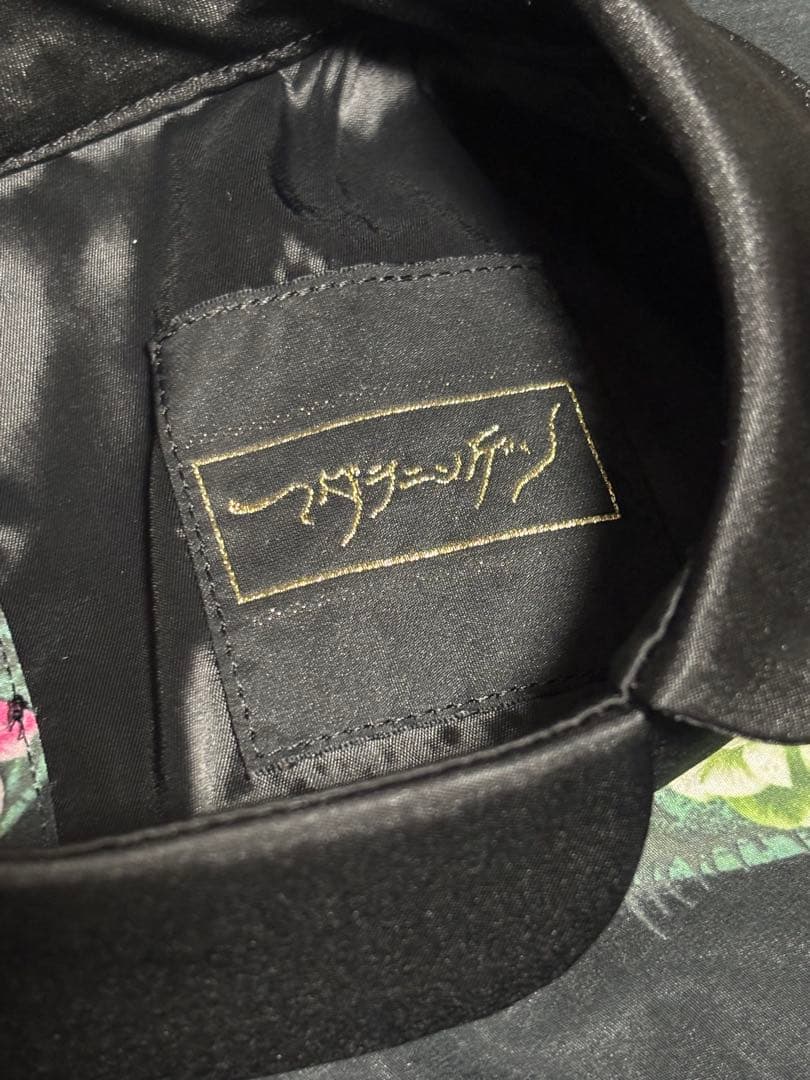 マダラニンゲン トドメキお花目ワンピース