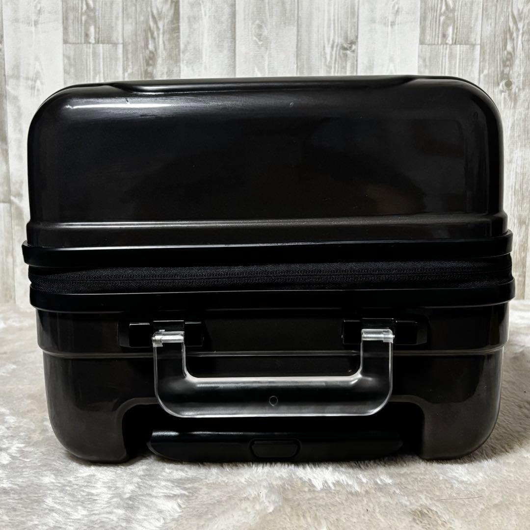 ゼロハリバートン キャリーケース　スーツケース　ビジネスバッグ TSAロック