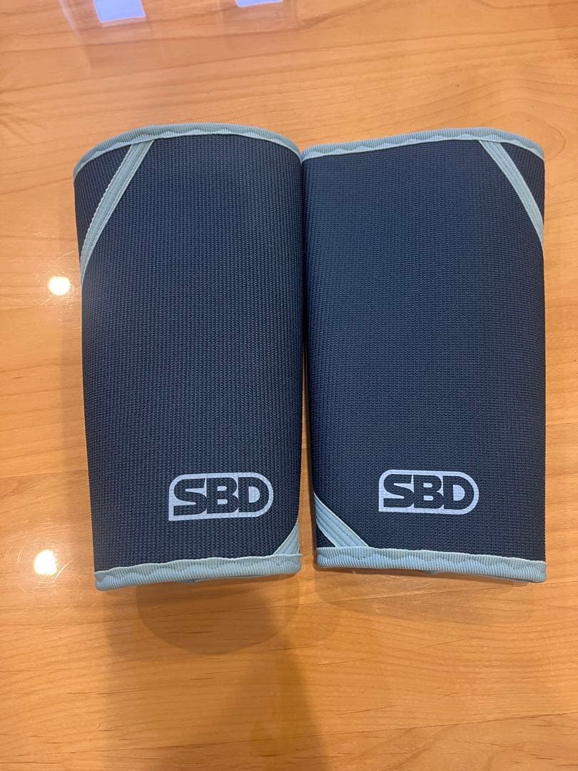 SBD パワーリフティングニースリーブ リフレクト試着のみMサイズの通販