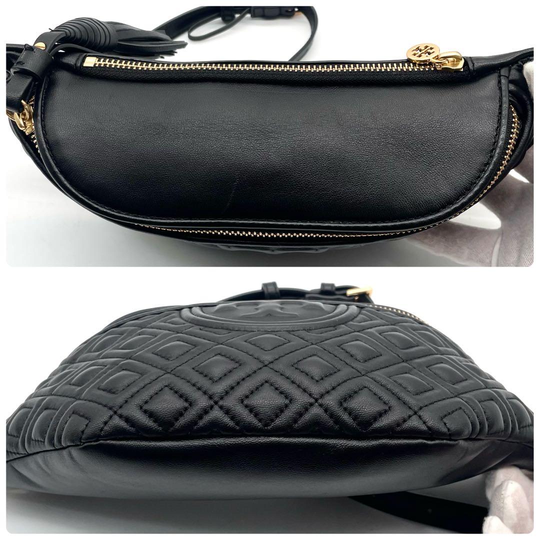 未使用級✨トリーバーチ フレミング ボディバッグ レザー キルティング タッセル
