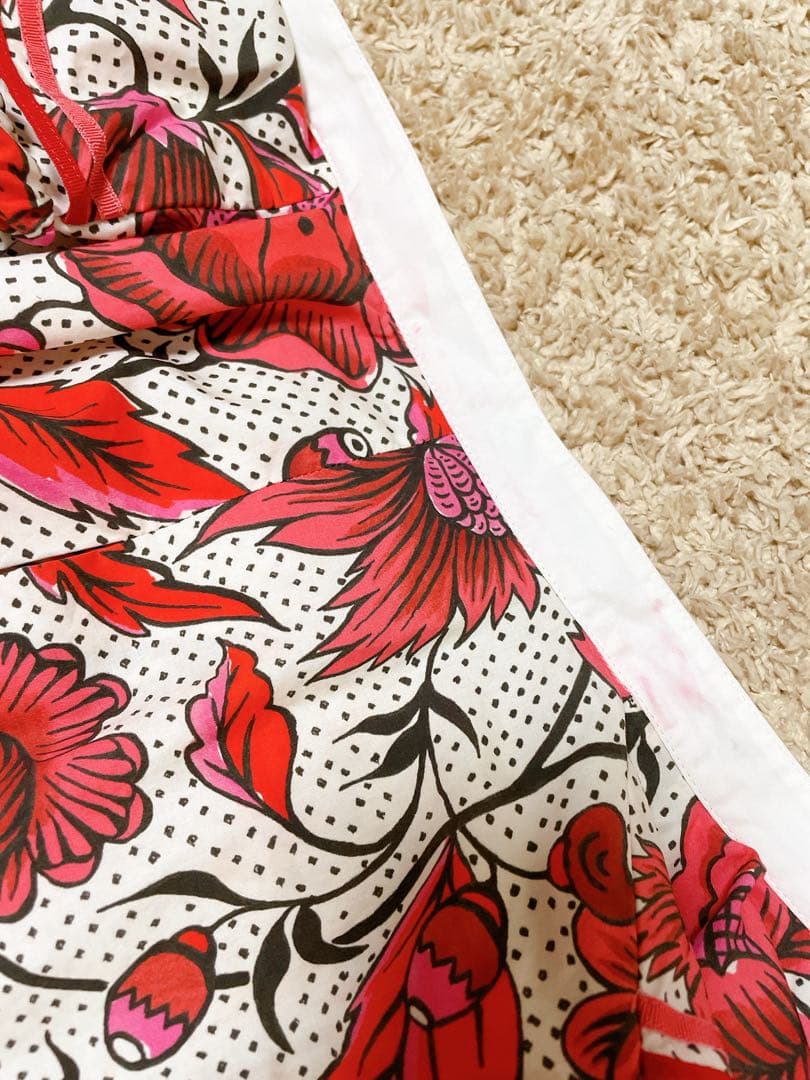 GUCCI グッチ　シャツワンピース　パールボタン　フリル　花柄　赤　ピンク