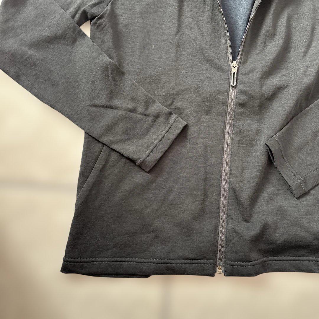 DESCENTE アウター　値下げ中‼️