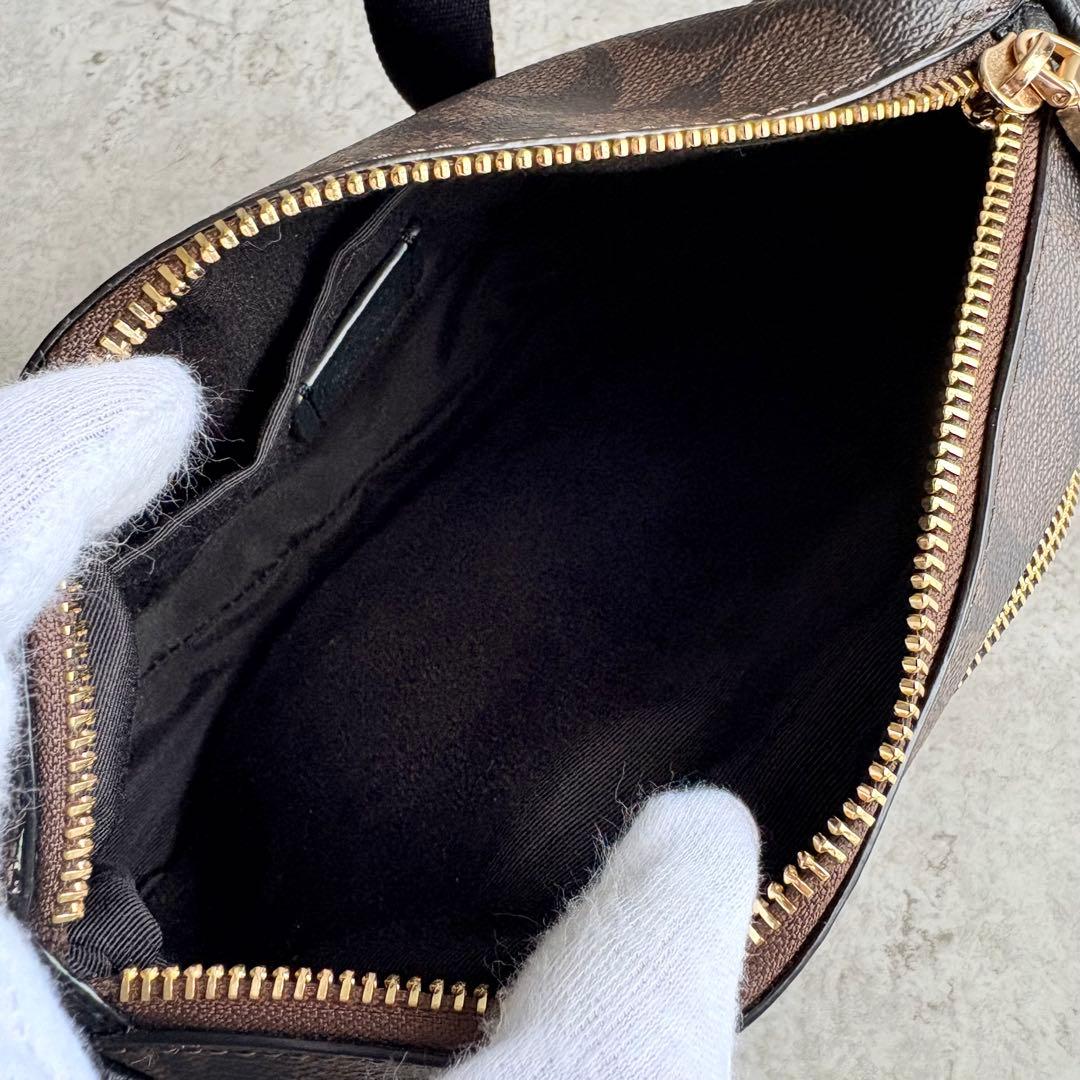 【TERU様】COACH シグネチャーボディバッグ ショルダーバッグ バイカラー