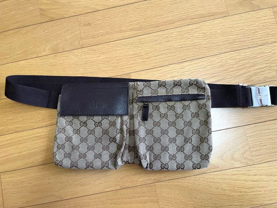 グッチ　GUCCI ボディバッグ　ウェストバッグ