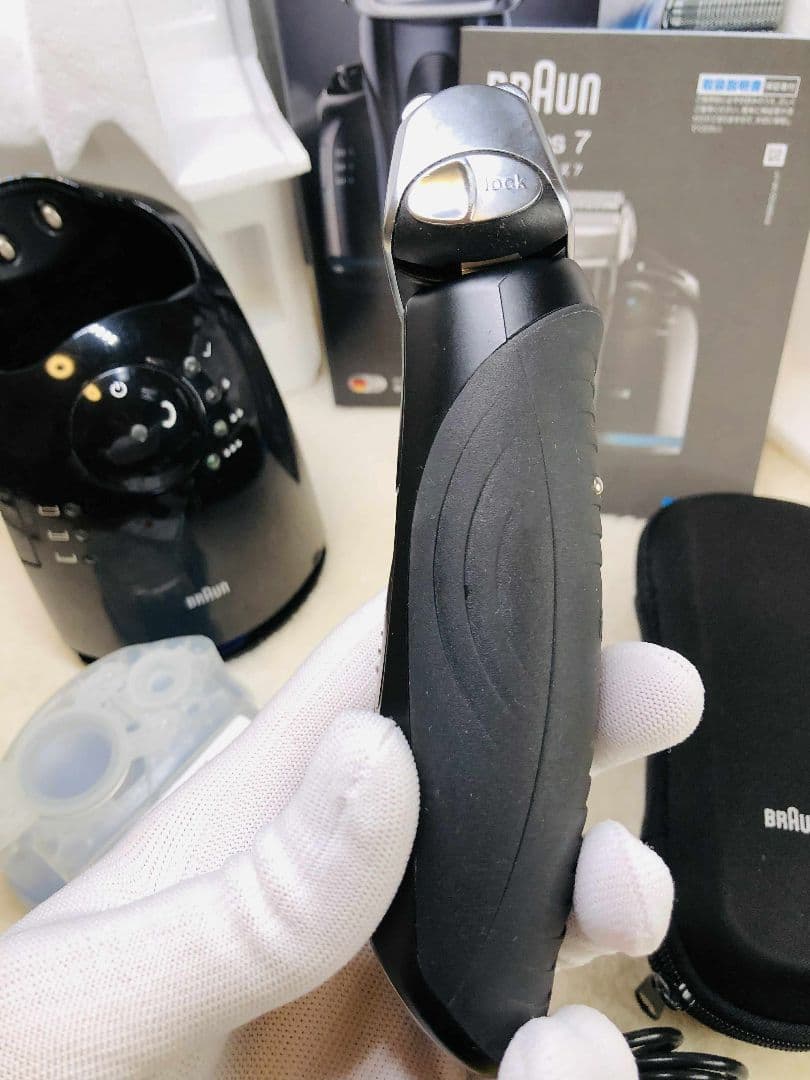 【美品】Braun Series 7 7760cc メンズ電気シェーバー