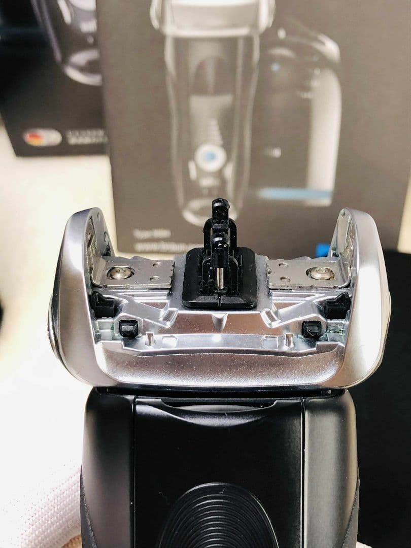 【美品】Braun Series 7 7760cc メンズ電気シェーバー