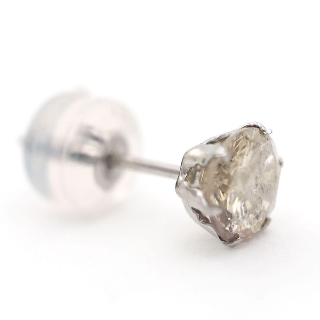 照り◎ Pt900ダイヤモンド0.5ct 片耳ピアス　一粒ピアス ブラウン系