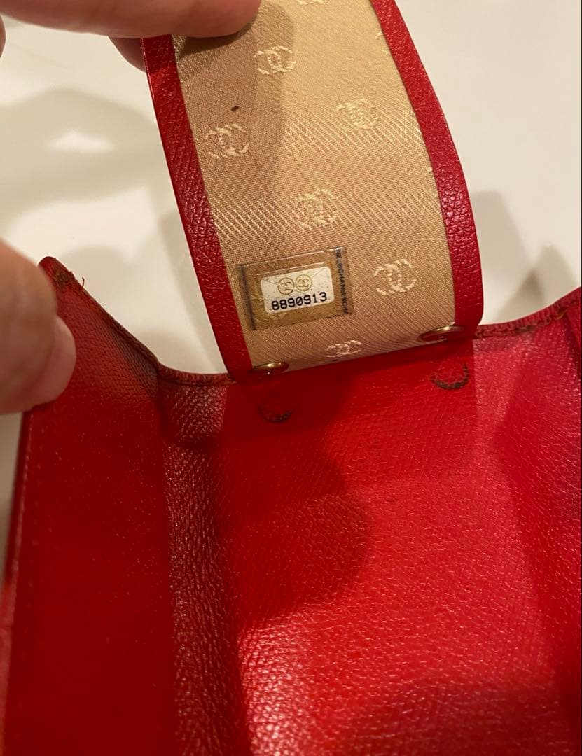 シャネル ココマーク レザーキーケース 赤