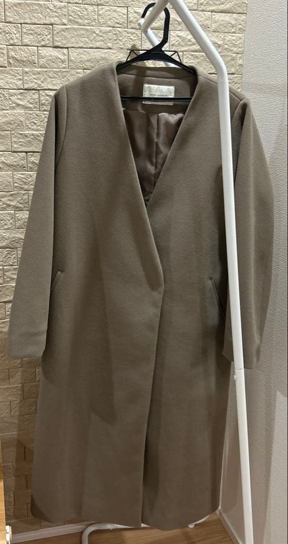 ナノユニバース　vネックノーカラーコート　モカ　ロングコート