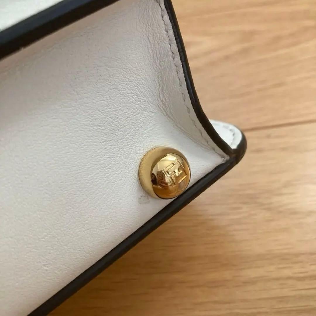 FENDI フェンディ ピーカブー アイシーユー スモール ミニ 白 ホワイト