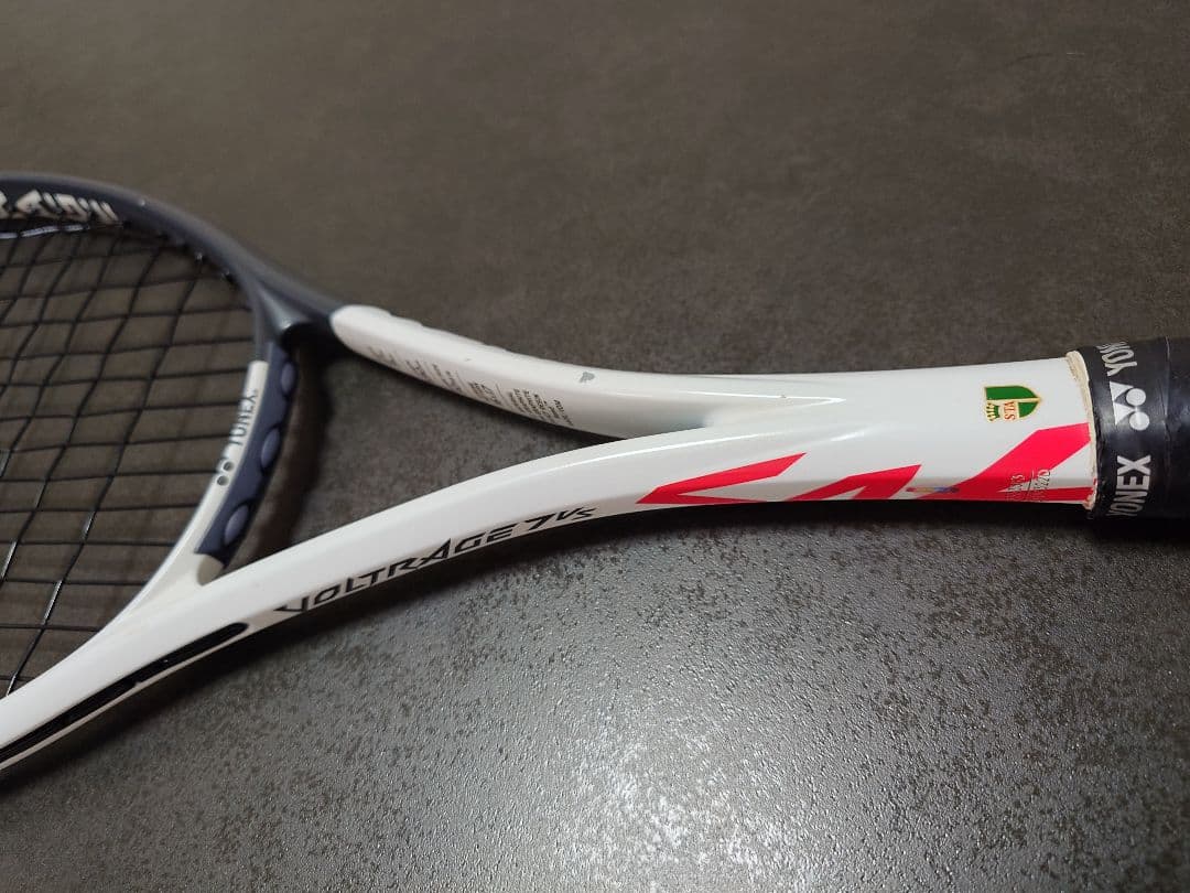 ボルトレイジ7VS YONEX ソフトテニス