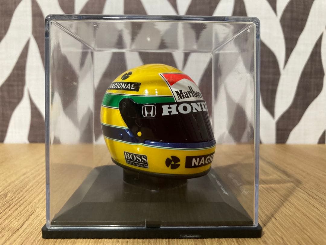 超激レア マルボロ仕様 アシェット 1/5 セナ ヘルメットコレクション