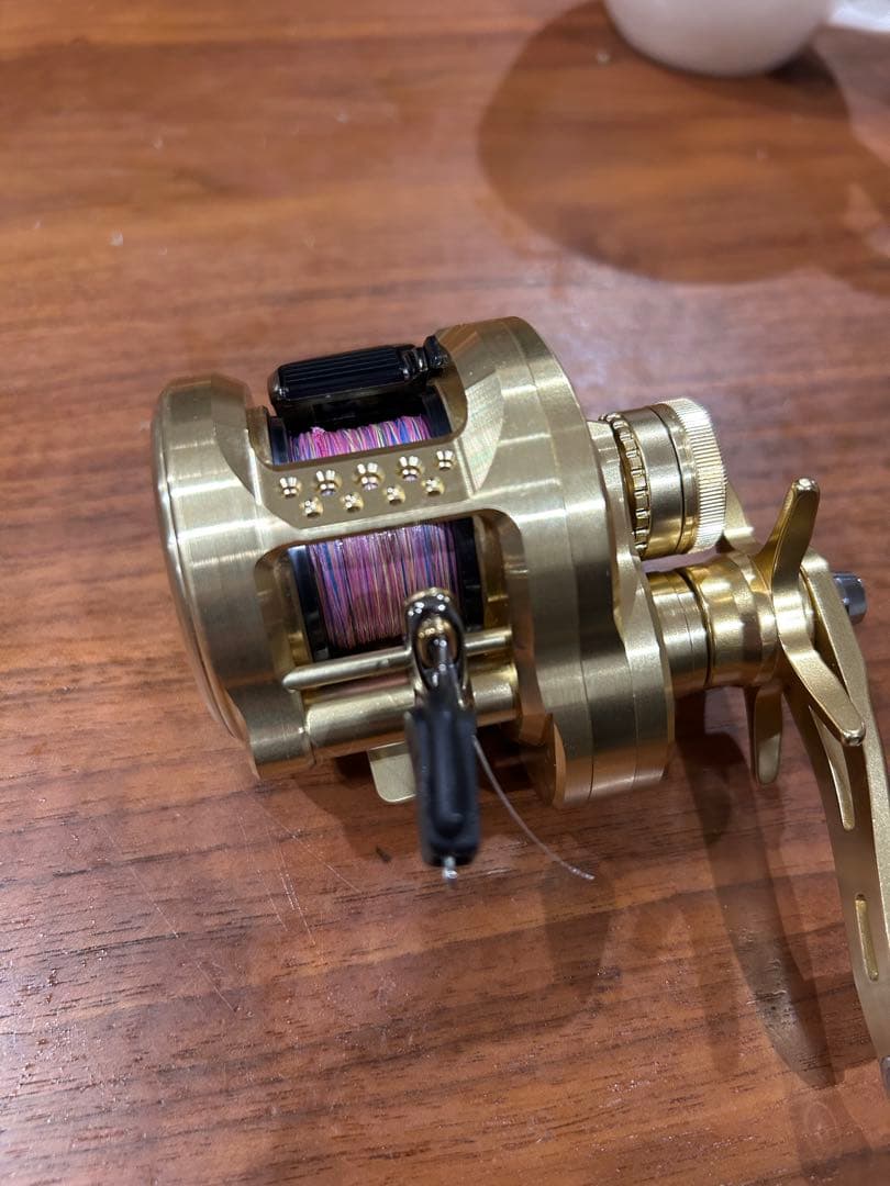 SHIMANO OCEA CONQUEST 23 201HG ベイトリール