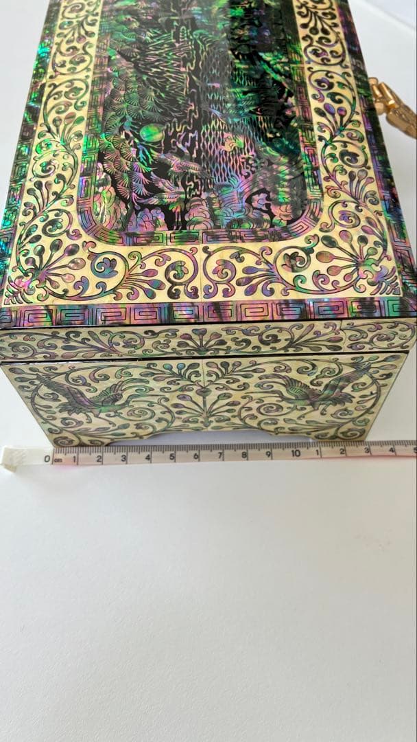 真珠貝の象嵌ラッカー木製ボックス