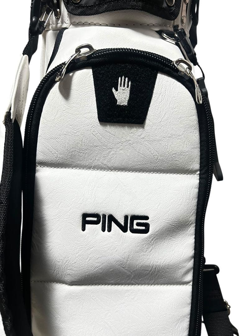 PING ゴルフ キャディバッグ 白黒 スタンド型 美品　ホワイト　ゴルフ用品