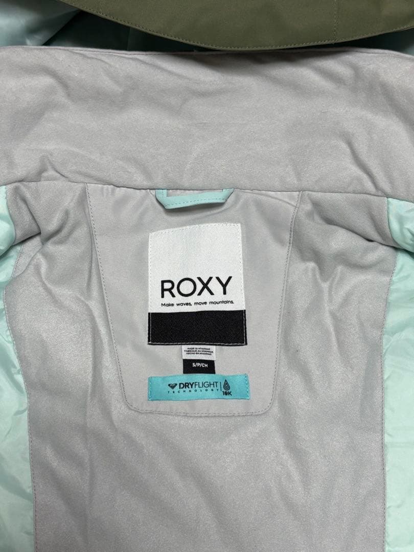 ✨新品未使用タグ付き✨ROXYロキシースノーボードウェア オリーブ×グリーンS